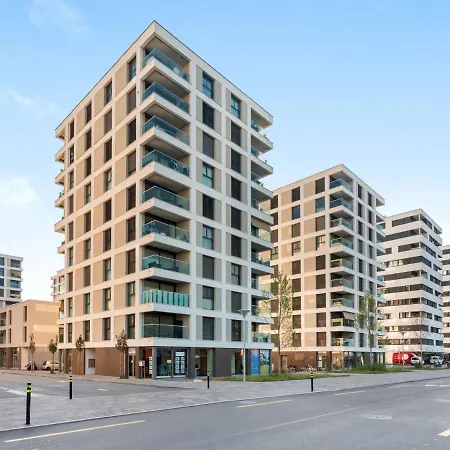Loctowers A4-4-2 By Interhome דירה לוקרנו