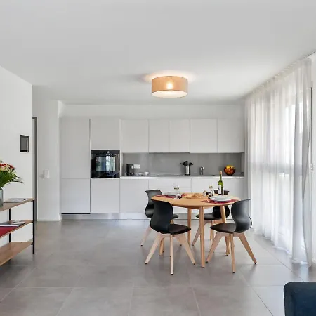 Loctowers A4-4-2 By Interhome